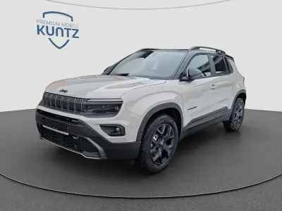 Neu Jeep Avenger Overland 145 PS (106 kW) 2026 Grau SUV