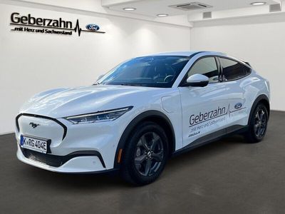 Gebraucht Ford Mustang Mach-E Extended Range 216 kW (294 PS) 2023 Starweiß metallic SUV