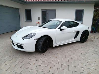 Porsche 718 Cayman