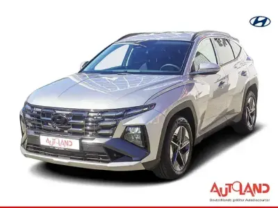Neu Hyundai Tucson 150 PS (110 kW) 2026 Shimmeringsilbermet. SUV