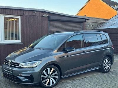Grau Gebraucht 2019 VW Touran R-line Van / Kleinbus | 23.800 € (Guter Preis)