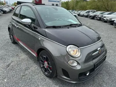 Używany Abarth 595C Custom 140 KM (102 kW) 2015 Czarny Kabriolet