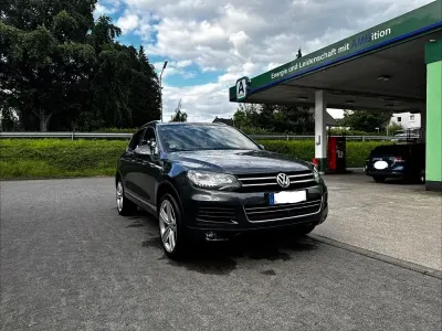 Gebraucht VW Touareg Edition 245 PS (180 kW) 2014 Grau SUV