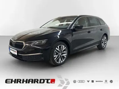 Gebraucht Skoda Octavia Selection 150 PS (110 kW) 2025 Blackmagic perleffekt Kombi