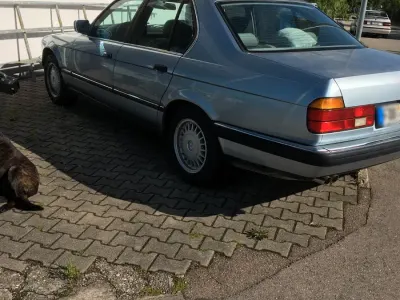 Gebraucht BMW 730 188 PS (138 kW) 1990 Blau Limousine