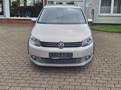 VW Touran Cross