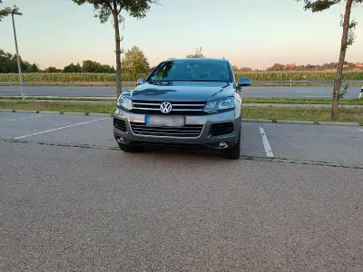 Gebraucht VW Touareg 340 PS (250 kW) 2011 Grau SUV