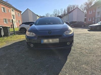 Gebraucht Renault Fluence 110 PS (80 kW) 2012 Blau Limousine