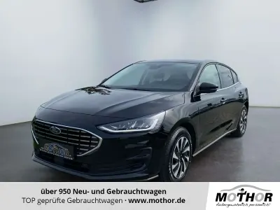 Gebraucht Ford Focus Titanium 155 PS (114 kW) 2025 Agate black Limousine