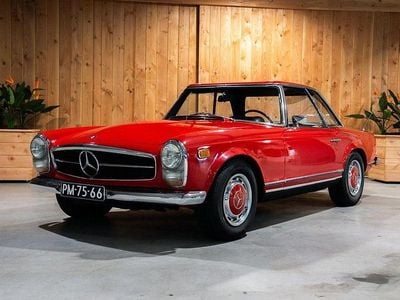Usata Mercedes SL280 199 CV (146 kW) 1968 Rosso Cabrio