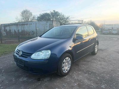 Usata VW Golf IV 75 CV (55 kW) 2006 Blu Berlina