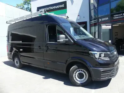 Gebraucht VW Crafter 177 PS (130 kW) 2022 Deep black perleffek (metallic) Van