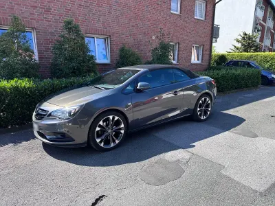 Gebraucht Opel Cascada Innovation 170 PS (125 kW) 2015 Grau Cabrio
