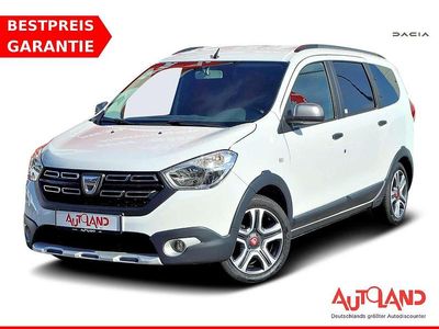 Gebraucht Dacia Lodgy Stepway 102 PS (75 kW) 2018 Weiß Van / Kleinbus