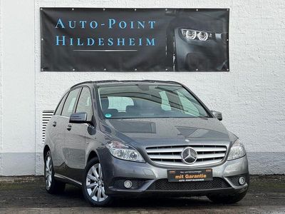 Gebraucht Mercedes B180 122 PS (89 kW) 2012 Grau Van / Kleinbus