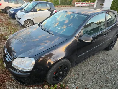 Gebraucht VW Golf V 80 PS (58 kW) 2007 Schwarz Kleinwagen