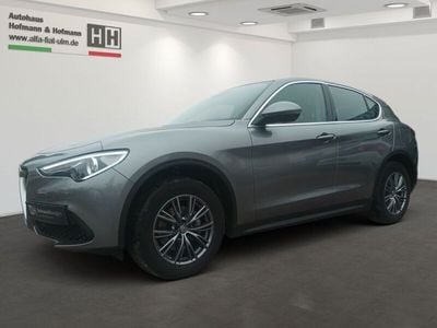 Gebraucht Alfa Romeo Stelvio Super 209 PS (153 kW) 2019 Grau SUV