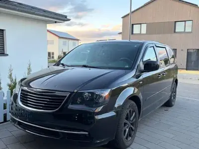 Gebraucht Chrysler Grand Voyager 287 PS (211 kW) 2014 Schwarz Van / Kleinbus