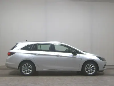 Używany Opel Astra Elegance 110 KM (80 kW) 2021 Srebrny Kombi