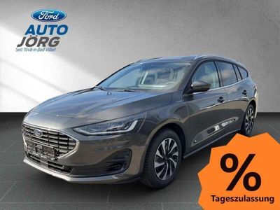 Gebraucht Ford Focus Titanium 125 PS (91 kW) 2025 Metallic) (grau Kombi
