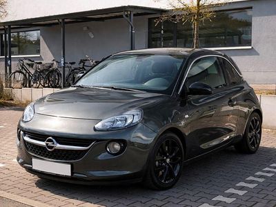 Usado Opel Adam 69 HP (50 kW) 2017 Preto Citadino