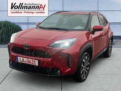 Gebraucht Toyota Yaris Cross Team 131 PS (96 kW) 2024 Rot SUV