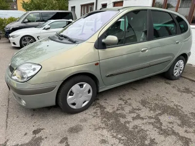 Gebraucht Renault Scénic 116 PS (85 kW) 2002 Grün Van / Kleinbus
