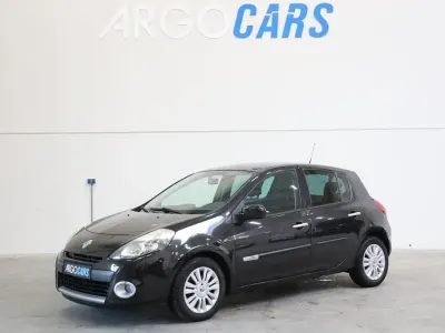 Brugt Renault Clio II Collection 101 HK (74 kW) 2011 Sort Sedan