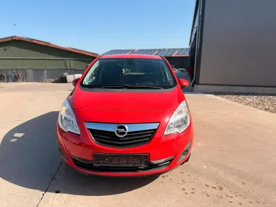 Gebraucht Opel Meriva 120 PS (88 kW) 2010 Rot Van / Kleinbus
