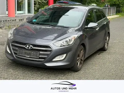 Gebraucht Hyundai i30 Passion 135 PS (99 kW) 2017 Other Kombi