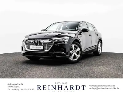 Gebraucht Audi e-tron Comfort 230 kW (313 PS) 2022 Brillantschwarz SUV
