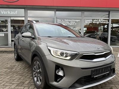 Gebraucht Kia Stonic Platinum Edition 120 PS (88 kW) 2019 Grün SUV
