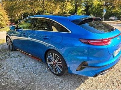 Kia ProCeed GT