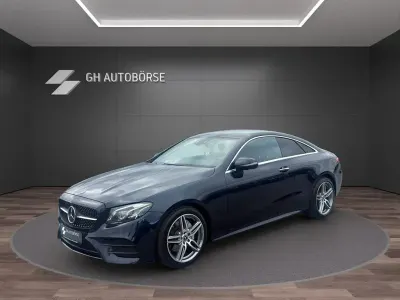 Gebraucht Mercedes E200 AMG line 197 PS (144 kW) 2019 Cavansitblau Coupé