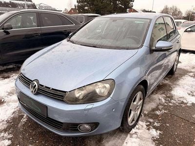 Gebraucht VW Golf VI Team 105 PS (77 kW) 2010 Blau Kleinwagen