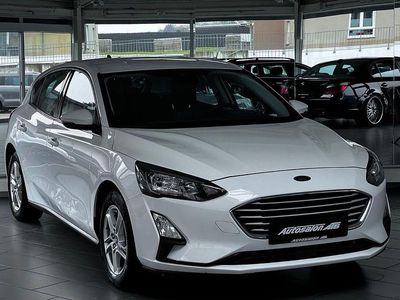 Gebraucht Ford Focus Cool & Connect 155 PS (114 kW) 2021 Weiß Limousine