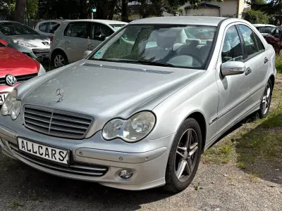 Gebraucht Mercedes C180 143 PS (105 kW) 2005 Limousine