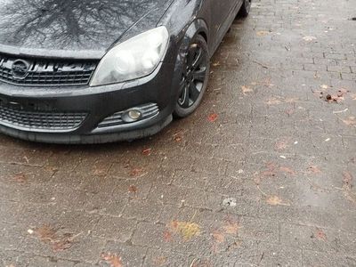 gebraucht Opel Astra Cabriolet schwarz