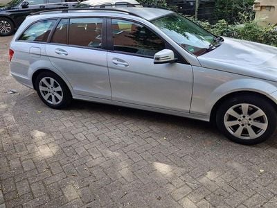 Mercedes C220