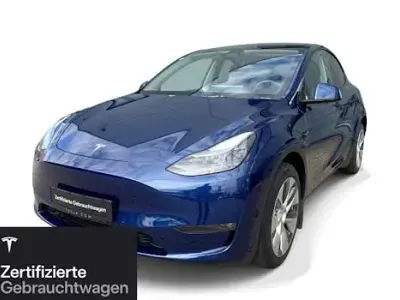 Second-hand Tesla Model Y 273 kW (372 CP) 2022 Albastru SUV