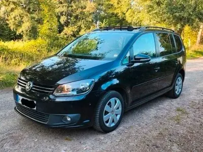 Gebraucht VW Touran 105 PS (77 kW) 2012 Schwarz Van / Kleinbus