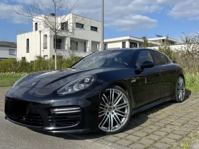 Gebraucht Porsche Panamera GTS 441 PS (324 kW) 2015 Schwarz Kleinwagen