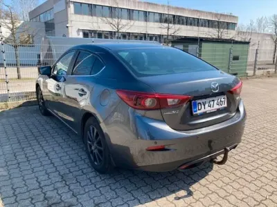 Brugt Mazda 3 Exclusive-Line 150 HK (110 kW) 2018 Grå Sedan
