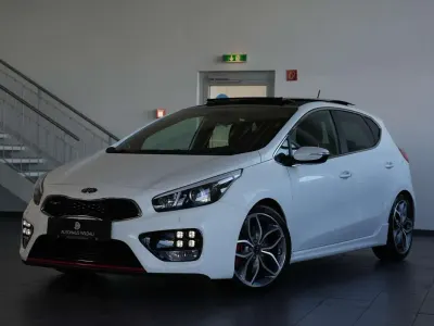 Gebraucht Kia Ceed GT-Track 204 PS (150 kW) 2016 Weiß Kleinwagen