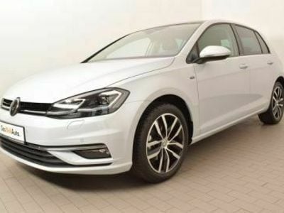 Gebraucht VW Golf VII Join 150 PS (110 kW) 2018 Silber metallic Limousine