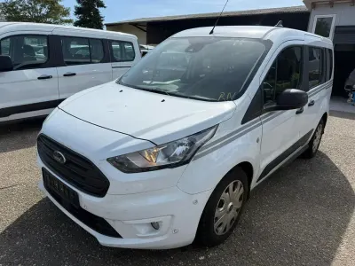 Używany Ford Transit Connect 120 KM (88 kW) 2021 Biały Minivan