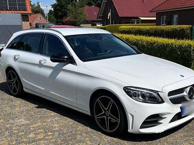 Gebraucht Mercedes C180 AMG 156 PS (114 kW) 2020 Weiß Kombi