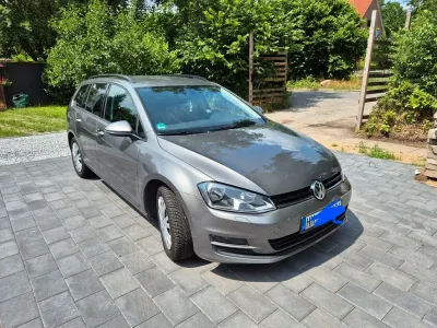 Gebraucht VW Golf VII Comfortline 110 PS (80 kW) 2015 Grau Kombi