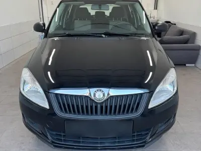 Gebraucht Skoda Fabia 60 PS (44 kW) 2011 Schwarz Kleinwagen