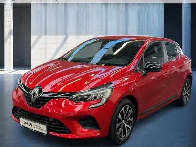 Gebraucht Renault Clio V Equilibre 91 PS (66 kW) 2023 Rot Limousine